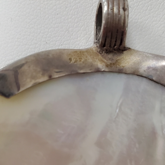 Jewelry - Picture 3 of 3